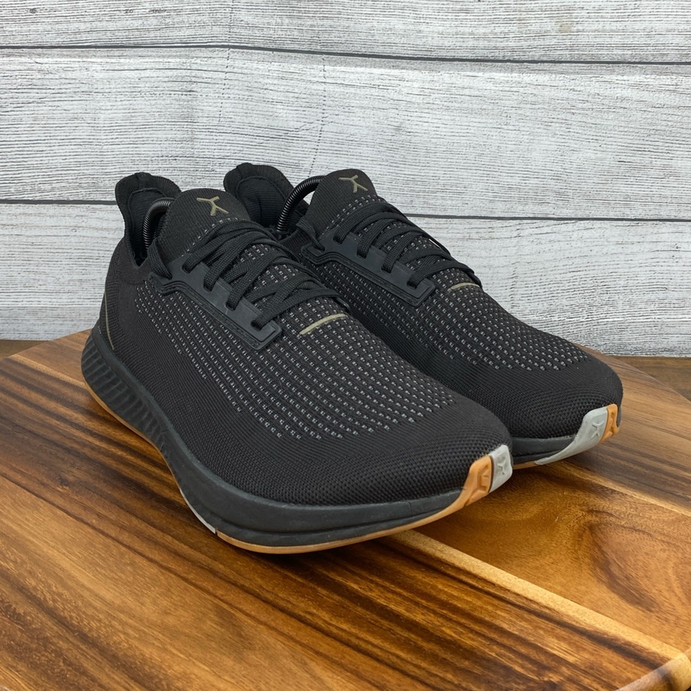 Men's Black Athletic Running Shoes - Picture 3 of 12